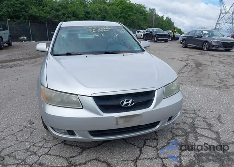 2007 Hyundai Sonata Limited/Se V6 z USA, uszkodzony, nr VIN 5NPEU46F27H215938